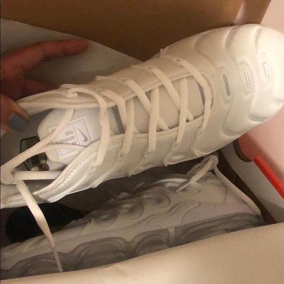 Nike air vapormax plus men’s BNIB - Picture 7 of 13